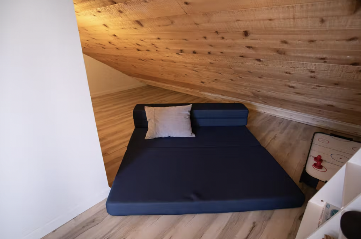 Rockaway Home - Image 26